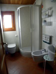 Koupelna v ubytování Il Fienile della Farnia