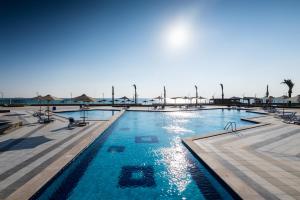 The swimming pool at or close to Matarma Beach Residence