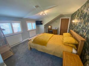 Gallery image of East Llanteg Guest House in Amroth +18 photos