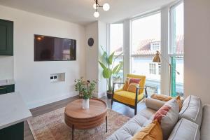 TV a/nebo společenská místnost v ubytování Host & Stay - Abbey Nook