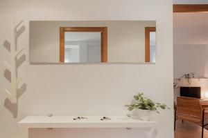 Ein Badezimmer in der Unterkunft Apartamentos FV Flats Valencia - Mestalla 5