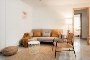 Apartamentos FV Flats Valencia - Mestalla 5, Valencia ...