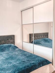 En eller flere senge i et værelse på Calea Crângași + 6 billeder