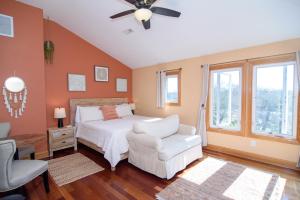 Ein Bett oder Betten in einem Zimmer der Unterkunft The Inn on Pamlico Sound