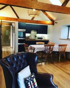Snowdonia Hideaway Nature Lodge