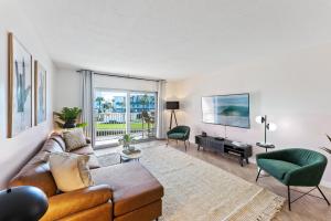 Istumisnurk majutusasutuses Cocoa Beach Towers