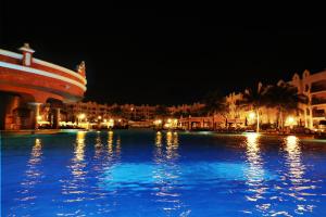 Bazén v ubytování The Royal Haciendas Resort & Spa nebo v jeho okolí