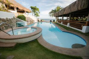 Bazén v ubytování Kav's Beach Resort nebo v jeho okolí