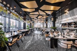 Restoran atau tempat lain untuk makan di Hotel Mirror