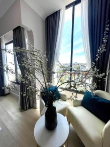 Predel za sedenje v nastanitvi An Nhi Hotel