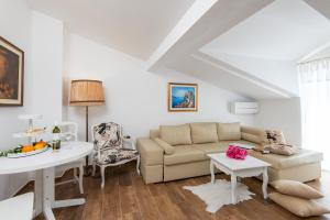 Gallery image of Top of the Hills Apartments LLR in Orebić