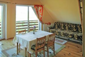 Fotografia z galérie ubytovania Beautiful apartment only 300m from the lake, Bogdany v destinácii Bogdany