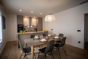 Kuchyňa alebo kuchynka v ubytovaní NC APARTMENTS RAMBLA3