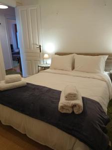 Postel nebo postele na pokoji v ubytování 1935 home