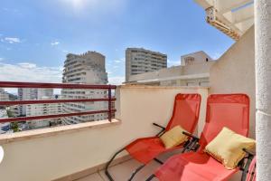 Balkón nebo terasa v ubytování Apartamentos Zafiro Atico (3-12º-C)