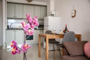 Kuchyň nebo kuchyňský kout v ubytování Apartamentos Zafiro Atico (3-12º-C)