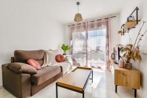 Posezení v ubytování Apartamentos Zafiro Atico (3-12º-C)