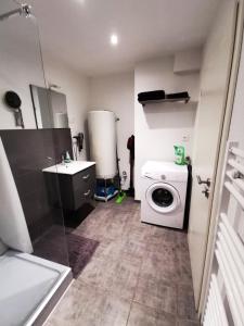 Et bad på # Le 4 # Très beau appartement T3 Neuf, tout confort, Mulhouse centre ville