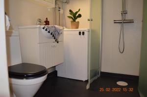 Ένα μπάνιο στο Hazel Ridge +4 φωτογραφίες