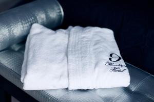 Łóżko lub łóżka w pokoju w obiekcie Hotel 9
