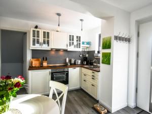 Afbeelding uit fotogalerij van Ferienwohnung Louise in Dreschvitz