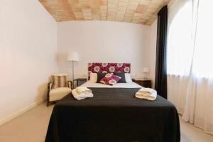 Newly renovated room w Pool y BikeParking, Girona – Updated ...