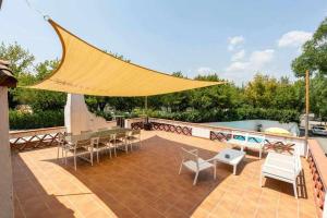 Gallery image of Newly renovated room w Pool y BikeParking in Girona