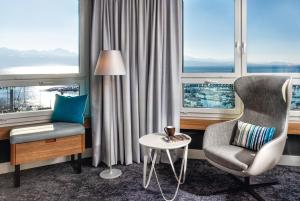 Mövenpick Hotel Lausanne的休息区