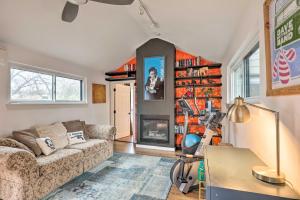 Gallery image of Eclectic Austin Bungalow Central Location! in Austin
