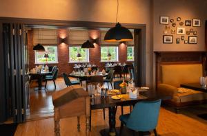 Posezení v ubytování Hotel & Restaurant Alte Schule