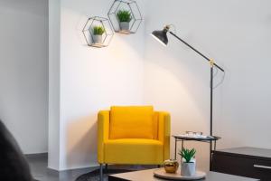 Ein Sitzbereich in der Unterkunft D&A Superior Apartman