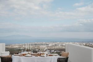 Galeriebild der Unterkunft Mod Santorini Vegan Accommodation in Fira