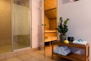 Koupelna v ubytování SORAT Insel-Hotel Regensburg
