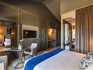 A bed or beds in a room at Belvilla by OYO Tamburina