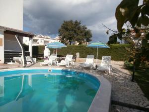 Bazen u ili blizu objekta Apartment in Porec with balcony, WiFi 819-3