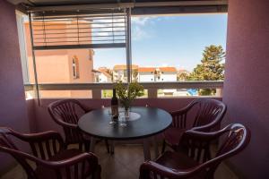 Balkón nebo terasa v ubytování Ari Apartments