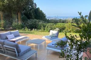 Πισίνα στο ή κοντά στο Villa 180 m2 vue Mer au calme grand terrain Porticcio