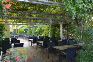 Zahrada ubytování Land-gut-Hotel Hotel Adlerbräu