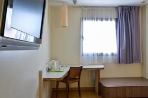 Posteľ alebo postele v izbe v ubytovaní Travelodge Málaga Airport