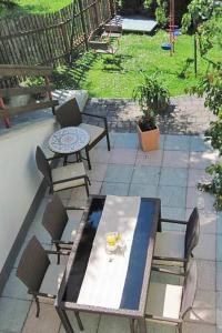 Vonkajšia záhrada v ubytovaní Apartment Walch-1 by Interhome
