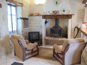 A seating area at Holiday Home La Bergerie by Interhome