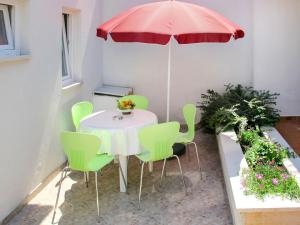 Zahrada ubytování Holiday Home Anea by Interhome