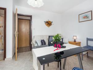 Posezení v ubytování Apartment Nena-1 by Interhome