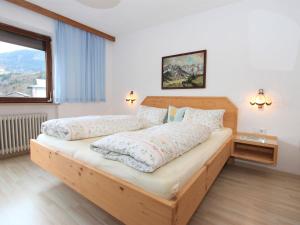 Ένα ή περισσότερα κρεβάτια σε δωμάτιο στο Apartment Christl by Interhome +23 φωτογραφίες