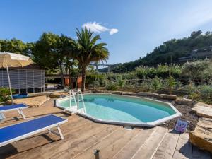 Bazén v ubytovaní Holiday Home Villa Miró by Interhome alebo v jeho blízkosti