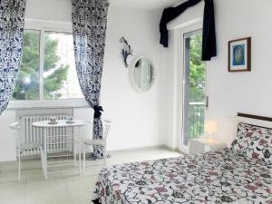 Gallery image of Apartment Blu Mediterraneo - PGI210 by Interhome in Civezza