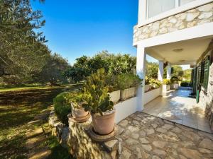 Zahrada ubytování Holiday Home Franka by Interhome