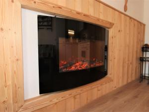 Imagine din galeria proprietății Apartment Anita-2 by Interhome în Zellberg +61 fotografii