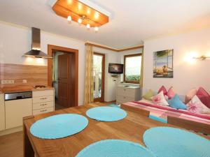 Kuchyň nebo kuchyňský kout v ubytování Apartment Anita-4 by Interhome + 37 fotografií