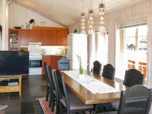 Gallery image of Chalet Eikebu - SOW137 by Interhome in Fossdal